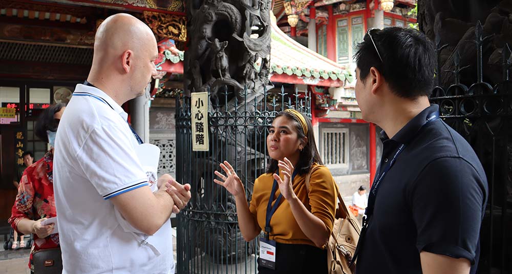 McCain Institute - McCain Global Leaders